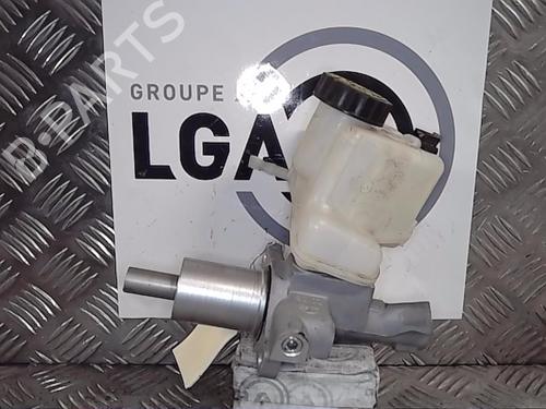 Used Brake master cylinder MERCEDES-BENZ C-CLASS (W204) C 220 CDI (204.002) (170 hp) 14521749