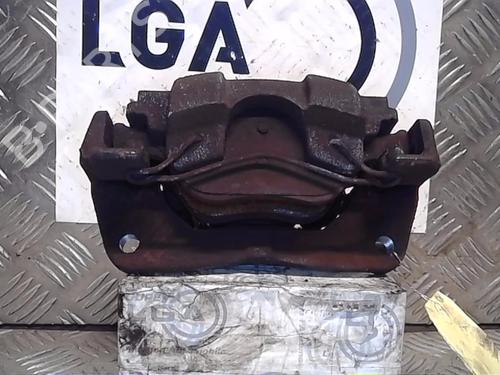 Venstre bremsekaliper foran TOYOTA YARIS (_P9_) 1.33 VVT-i (NSP90_, NSP90R) (100 hp) 14522439