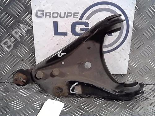 Venstre fortil bærearm RENAULT TWINGO II (CN0_) 1.5 dCi 75 (75 hp) 14552306