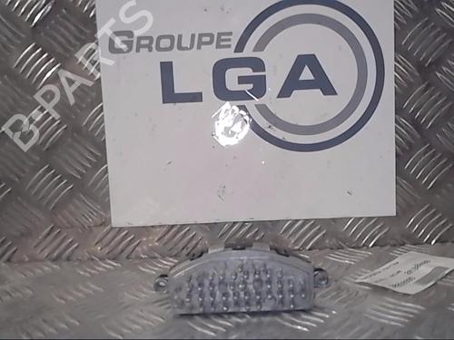 Used Heater resistor RENAULT KADJAR (HA_, HL_) 1.5 BLUE dCi 115 (HLA6) (116 hp) 13863935