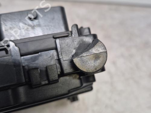Fuse box PEUGEOT 407 (6D_) 2.2 16V (6D3FYH, 6D3FYE) | BP32376801E1 - Image 4