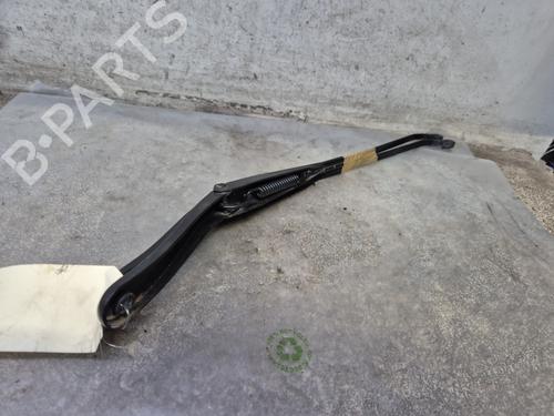 front-windshield-wiper-arm-dacia-duster-hs_-2010-2011-2012-2013-2014-2015-2016-2017-2018-30582737 main image
