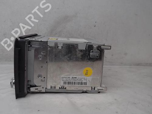 Used Radio AUDI A3 (8P1) 2.0 TDI (140 hp) 15406571