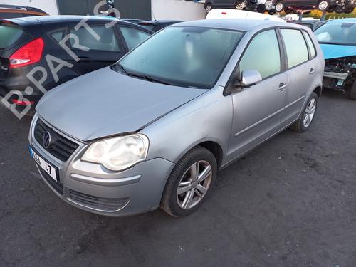 Brugte VW POLO IV (9N_, 9A_) 1.4 TDI (70 hp) 4298683