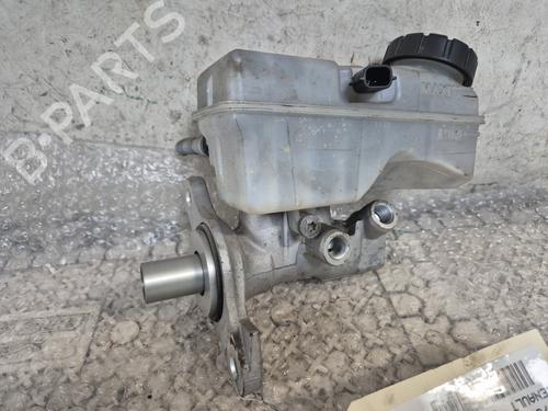 Used Brake master cylinder RENAULT CLIO IV (BH_) 1.5 dCi 75 (75 hp) 26876033