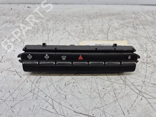 Warning switch PEUGEOT 5008 (0U_, 0E_) 1.6 HDi | BP37597302I22 - Image 3