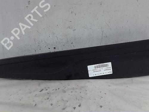 Used Door moulding trim RENAULT CLIO IV (BH_) 1.5 dCi 75 (75 hp) 21522405