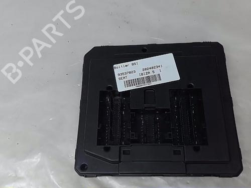 Used Fuse box SEAT IBIZA V (KJ1, KJG) 1.0 TSI (115 hp) 21011122