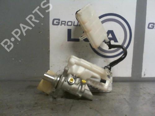 Brake master cylinder RENAULT ESPACE V (JR_) 1.6 dCi 130 | BP14520165M77 