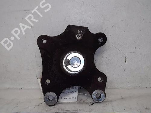 Used Left rear steering knuckle PEUGEOT 3008 I MPV (0U_) [2009-2017]  30824640