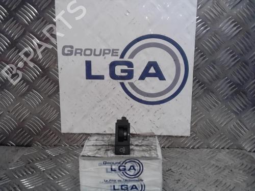 Used Headlight switch PEUGEOT 406 (8B) 2.0 HDI 110 (109 hp) 14550429