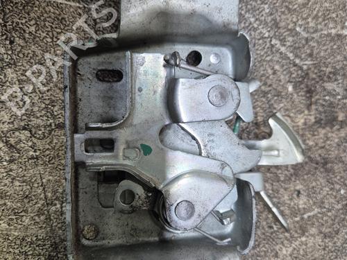 hood-lock-renault-clio-iii-br01-cr01-2005-2006-2007-2008-2009-2010-2011-2012-2013-2014-30840589 main image