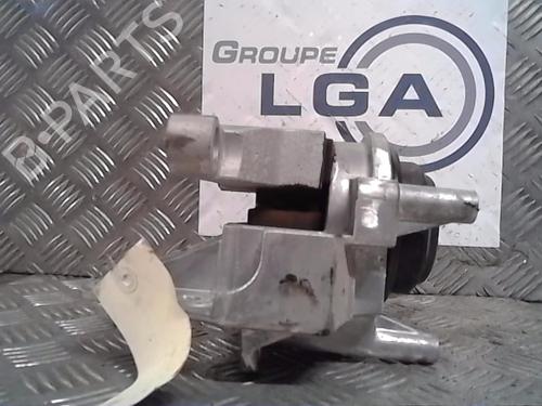 Used Engine mount NISSAN X-TRAIL III (T32_, T32R, T32RR) 2.0 dCi ALL MODE 4x4-i (NT32) (177 hp) 14550805