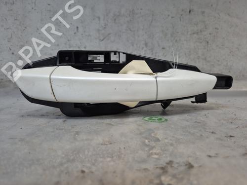 Used Front right exterior door handle PEUGEOT 3008 II SUV (MC_, MR_, MJ_, M4_) 1.5 BlueHDi 130 (131 hp) 29516503