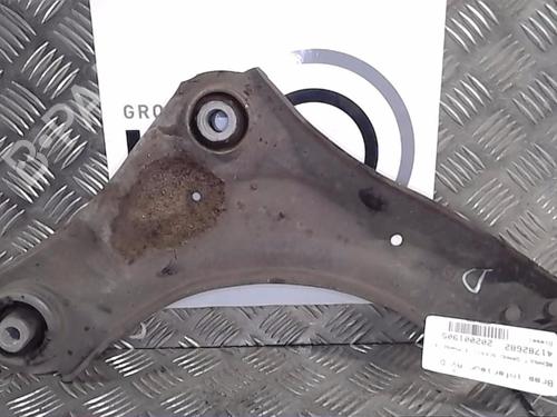 Used Left front suspension arm RENAULT SCÉNIC III (JZ0/1_) 1.6 dCi (JZ00, JZ12) (130 hp) 14554156