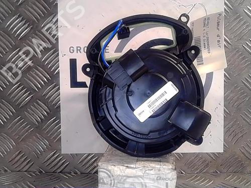 Heater blower motor RENAULT MEGANE IV Hatchback (B9A/M/N_)  | BP14555610M62 