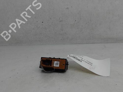 Used Switch PEUGEOT 2008 I (CU_) 1.2 THP 110 / PureTech 110 (110 hp) 15834485