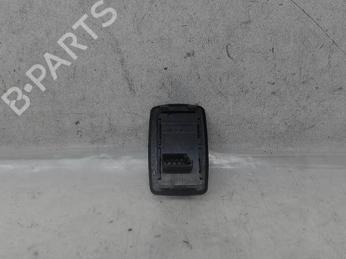 Used Left rear window switch BMW 1 (E87) 118 d (143 hp) 13825138