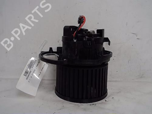 Used Heater blower motor RENAULT SCÉNIC IV (J9_) 1.3 TCe 140 (140 hp) 14563684