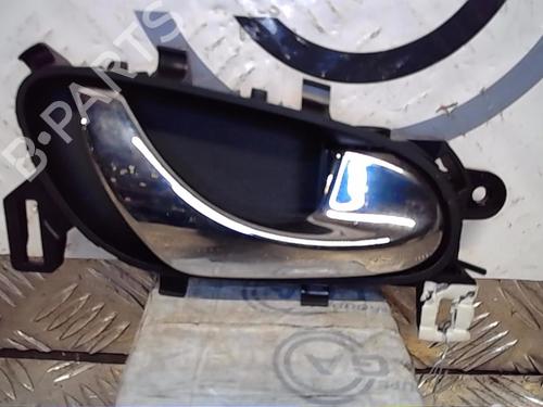 Used Front right interior door handle RENAULT KADJAR (HA_, HL_) 1.2 TCe 130 (HLMR) (130 hp) 13856080