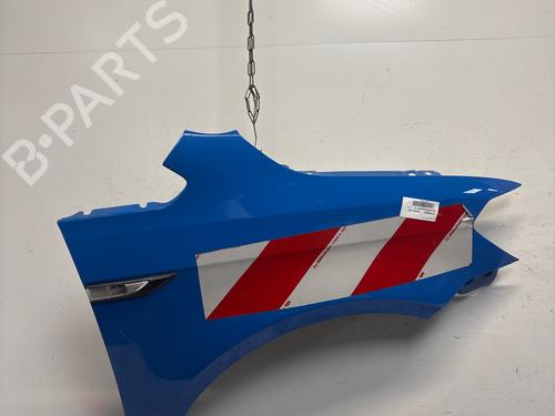 Used Right front fenders Right front fenders 38428218 38428218