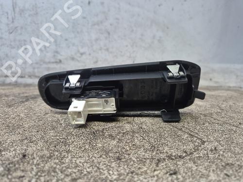 Høyre Foran elrute bryter PEUGEOT 308 SW II (LC_, LJ_, LR_, LX_, L4_) 1.5 BlueHDi 100 | BP30047232I26 