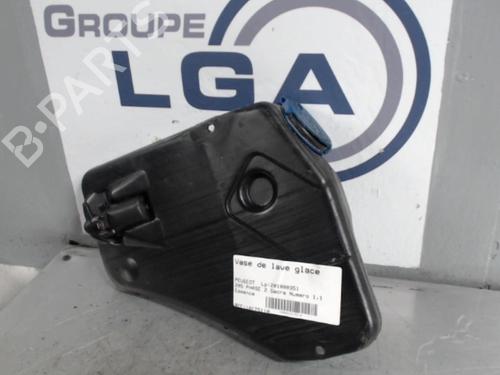 Used Windscreen washer tank PEUGEOT 205 II (20A/C) 1.1 (60 hp) 13870145