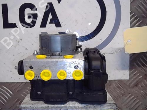 Used ABS pump DACIA SANDERO II 1.0 TCe 100 (B8ML) (101 hp) 13853332
