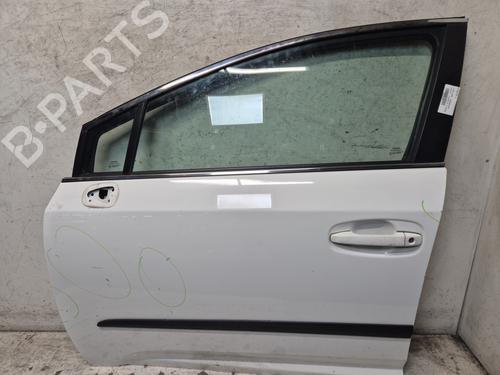 Used Left front door TOYOTA AVENSIS Estate (_T27_) 2.0 D-4D (ADT270_, ADT270R) (124 hp) 29136864