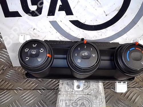 AC Styreenhet / Manøvreringsenhet RENAULT CAPTUR II (HF_) [2020-2025]  13854594