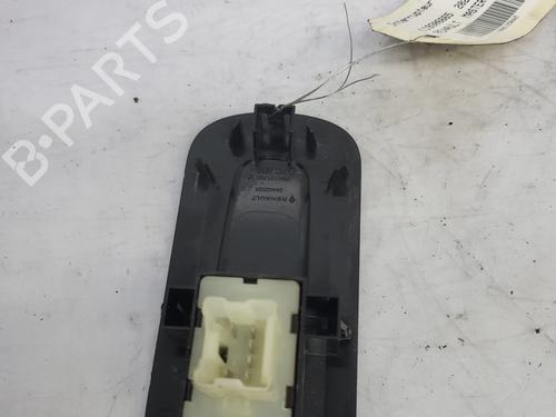 Left front window switch RENAULT MASTER III Van (FV) 2.3 dCi 180 FWD (FV04, FV07) | BP31692384I27 - Image 2