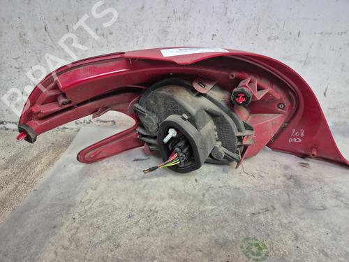 Right taillight PEUGEOT 208 I (CA_, CC_) 1.0 VTi | BP28613202C35