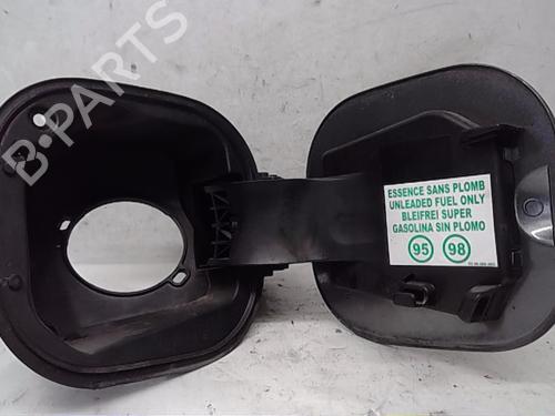 Używane Klapa wlewu paliwa RENAULT TWINGO III (BCM_, BCA_) 0.9 TCe 90 (BCM9, BCM2) (90 hp) 13835427