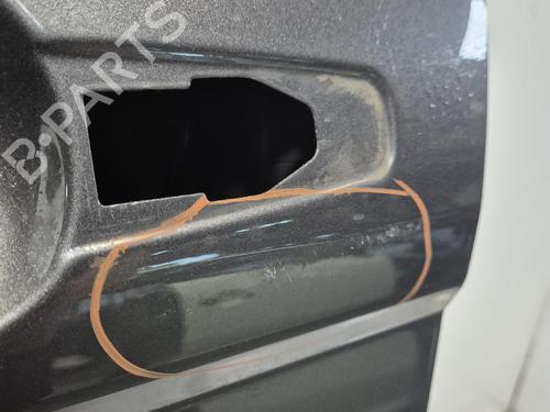 Used Left front door Left front door 37149856 37149856
