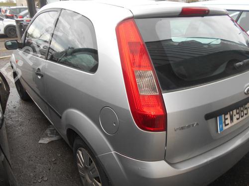 Rear parcel shelf FORD FIESTA V (JH_, JD_) 1.3 | BP18542981C85 