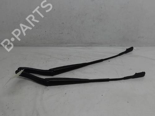 Front windshield wiper arm DACIA DUSTER (HS_)  | BP15470847C143 