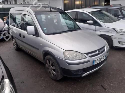 Right taillight OPEL COMBO Box Body/MPV 1.7 CDTI 16V | BP13831677C35 