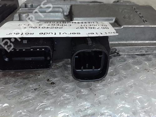 Used Fuse box PEUGEOT EXPERT Van (V_) 1.6 BlueHDi 115 (115 hp) 17987928