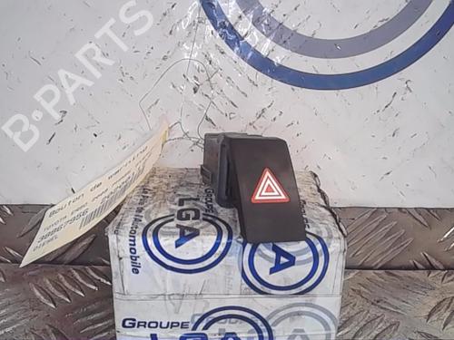 Advarselsbryter TOYOTA VERSO (_R2_) 2.0 D-4D (AUR20_, AUR20R) (124 hp) 13860201