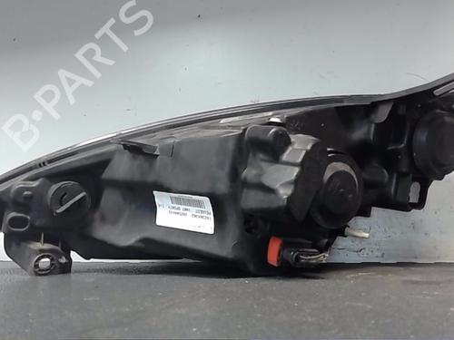Right headlight PEUGEOT 1007 (KM_) 1.4 16V | BP24185581C29