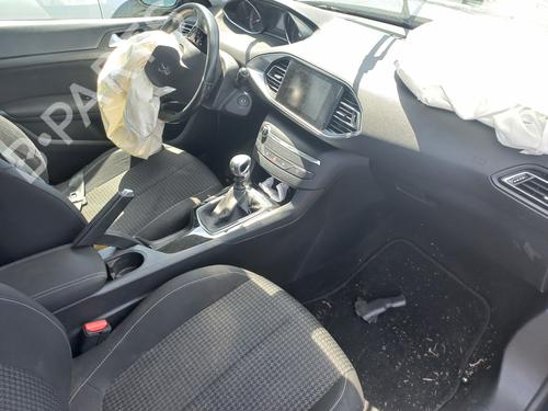 Fuel cap PEUGEOT 308 SW II (LC_, LJ_, LR_, LX_, L4_) 1.5 BlueHDi 100 | BP30047208C161