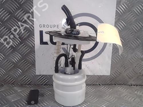 Used Fuel pump RENAULT CAPTUR II (HF_) TCe 100 (HFMT) (101 hp) 14554854