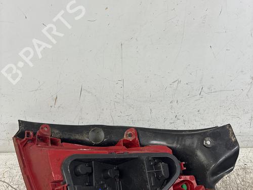 left-taillight-renault-clio-iii-br01-cr01-2005-2006-2007-2008-2009-2010-2011-2012-2013-2014-39599598 main image