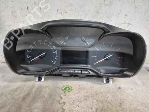 Used Instrument cluster CITROËN C3 III (SX) 1.2 VTi 82 (82 hp) 28712436