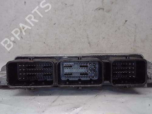 Used Engine control unit (ECU) RENAULT CLIO III (BR0/1, CR0/1) [2005-2014]  13834150