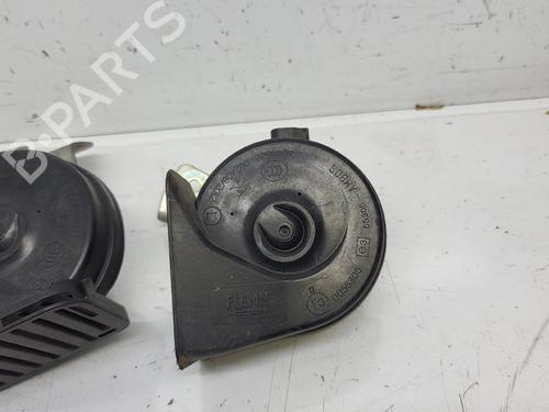 horn-fiat-500l-351_-352_-2012-36396466 main image