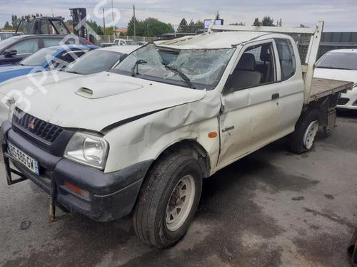Høyre foran invendig håndtak MITSUBISHI L200 (K7_T, K6_T, K5_T) 2.5 TD 4WD (K74T) | BP13850295I14 