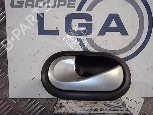 Used Front left interior door handle RENAULT CLIO III Grandtour (KR0/1_) 1.5 dCi (88 hp) 13861494