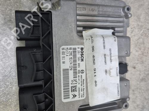 Used Engine control unit (ECU) Engine control unit (ECU) CITROËN C4 I (LC_) 1.6 VTi 120 (120 hp) 30605821 30605821