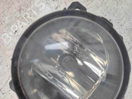 Used Right front fog light Right front fog light 39110582 39110582